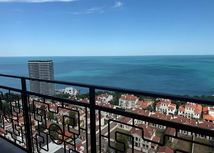 аркадия, 19 жемчужина, французкий бульвар, пляжи ибица, итака, портофино, санторини, лагуна, аркадийская алея, возле моря