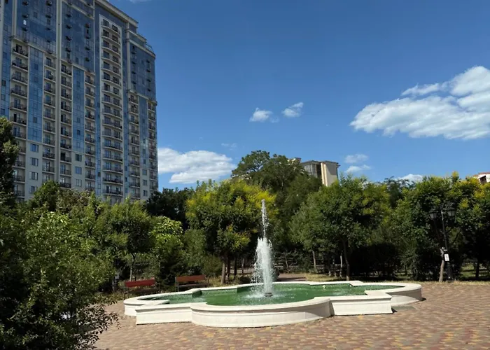 аркадия, 19 жемчужина, французкий бульвар, пляжи ибица, итака, портофино, санторини, лагуна, аркадийская алея, возле моря