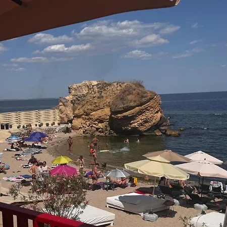 Διαμέρισμα аркадия, 19 жемчужина, французкий бульвар, пляжи ибица, итака, портофино, санторини, лагуна, аркадийская алея, возле моря *